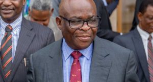 Maslaha: Da Alamun Onnoghen Zai Yi Murabus Da Kan Sa