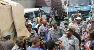 Yaki Da Fasa Kwabri: Hukumar Kwastam Ta Kama Mota Makare Da Katan 600 Na Kodin