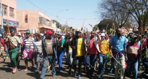 Kin Jinin Baki: ‘Yan Afrika Ta Kudu Dauke Da Makamai Sun Yi Zanga-Zangar Kyamar Baki