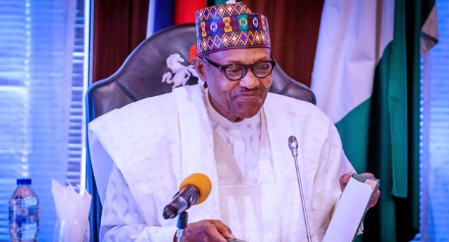Majalisar Dattawa Ta Amince Wa Buhari Cin Bashin Naira Biliyan 850 Majalisar Dattawa Ta Amince Wa Buhari Cin Bashin Naira Biliyan 850