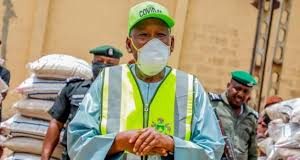 Yaki Da Covid-19 Ganduje Ya Kaddamar Da Rabon Takunkumi Miliyan 2 Yaki Da Covid-19 Ganduje Ya Kaddamar Da Rabon Takunkumi Miliyan 2