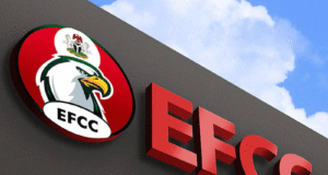 EFCC Ta Gayyaci Sirika Don Amsa Tambayoyi Kan Dodoridon Jirgin Nijeriya