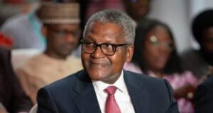 Masu Sha’awar Kwallon Kafa Sun Bukaci Ɗangote Ya Zuba Jari a Firimiyar Najeriya Aliko Dangote 2 675x400