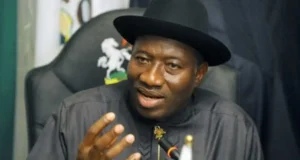 Jonathan Ya Sanar Da Dalilin Dakatar Da Sanusi Lamido Sanusi goodluck jonathan