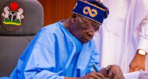 Bukatar Tinubu: Ana Ci Gaba Da Cece Kuce Kan Karbo Bashin Dala Biliyan Biyu Bola Tinubu